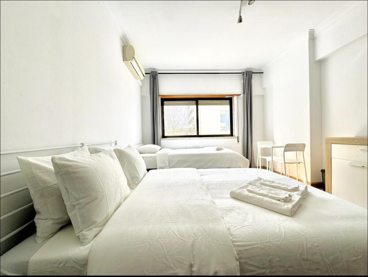 Airport And Bus Station Home Lisboa Екстериор снимка